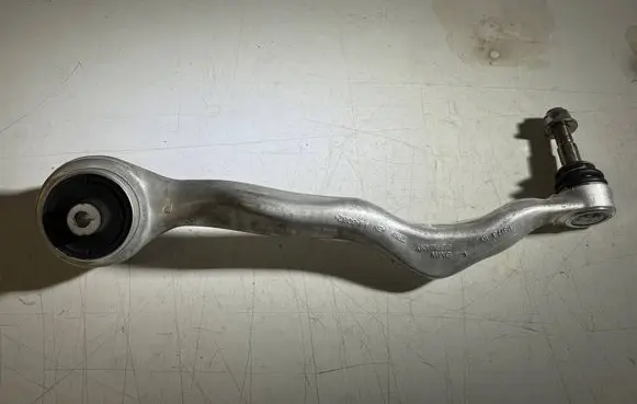 BMW 1 F20 F21 Front control arm 11817315