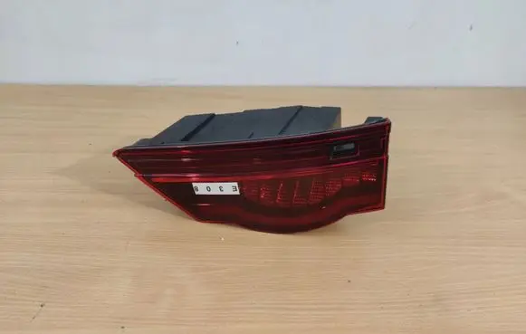 Jaguar XF Tailgate rear/tail lights JX6313A420AD