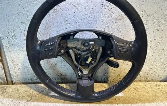 Toyota Corolla Verso AR10 Steering wheel GS12001450