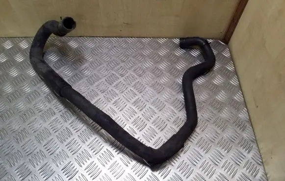 Mazda 3 I Engine coolant pipe/hose