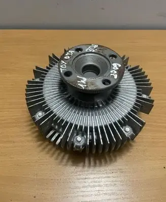 Toyota Hilux (AN10, AN20, AN30) Viscous fan clutch 1621030030 1621030031