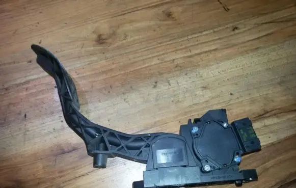 Volkswagen Polo Accelerator throttle pedal 0280752219 288300126yb3