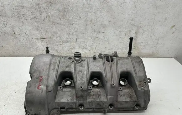 Porsche Macan (95B) Rocker cam cover 94610513665 70600485 94610523665