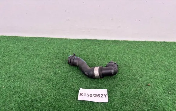 Mercedes-Benz A W176 Engine coolant pipe/hose A6512000082