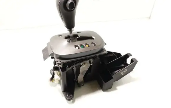 Hyundai Santa Fe Gear selector 