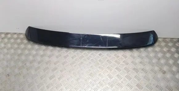 Tailgate/trunk spoiler