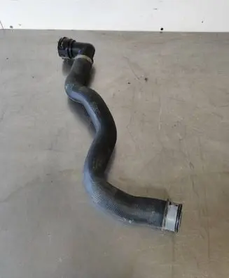 Mercedes-Benz ML W166 Engine coolant pipe/hose A1665000475