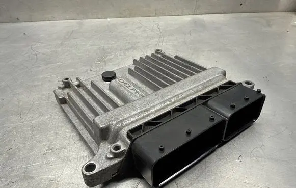 Mercedes-Benz C W204 Engine control unit/module A6461502072 28103315 A0054461840