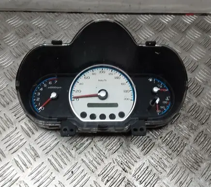 Hyundai i10 Speedometer (instrument cluster) PC38