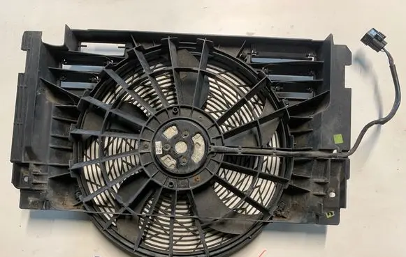 BMW X5 E53 Electric radiator cooling fan 1439105 17101439105