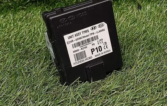 KIA Soul Tire pressure control unit 95800B2100