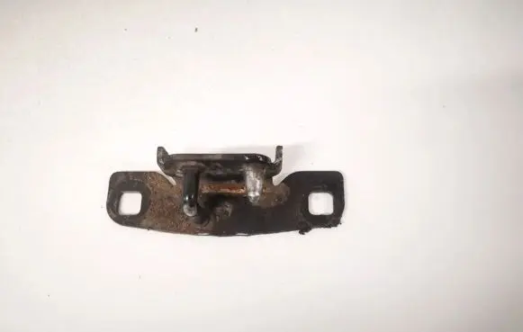 Audi 100 S4 C4 Rear door lock loop/hook striker 