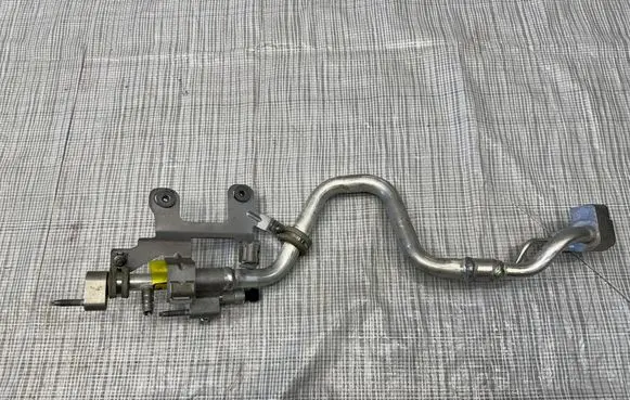 Maserati Ghibli Air conditioning (A/C) pipe/hose 6701550120