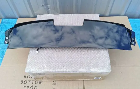 Nissan Leaf II (ZE1) Tailgate/trunk spoiler 960325SK0ABAX