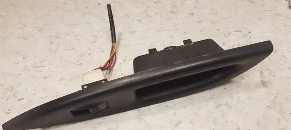 Mazda 6 Electric window control switch GJ6A685L6