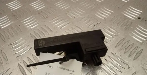 Audi A8 S8 D4 4H Keyless (KESSY) go control unit/module 8K0907247