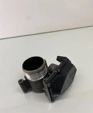 Volkswagen Tiguan Throttle valve 03L128063R A2C31762900 1905110751