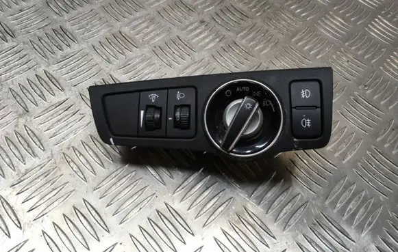Hyundai i40 Light switch