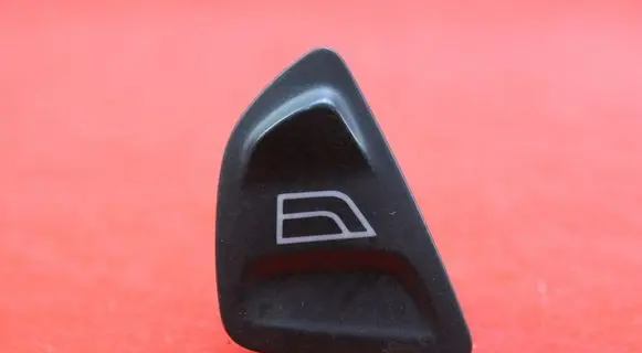 Ford Ka Electric window control switch E30659