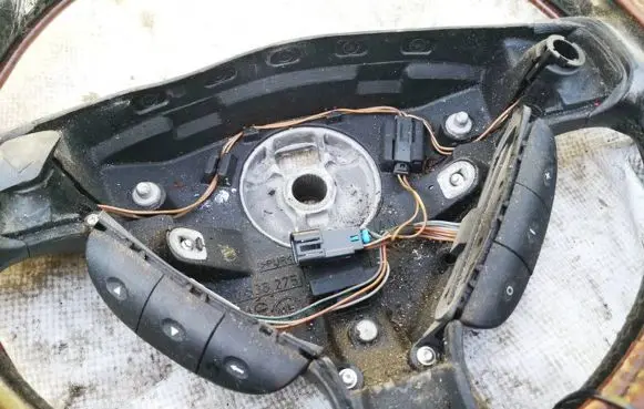 Opel Astra G Steering wheel buttons/switches 90561159