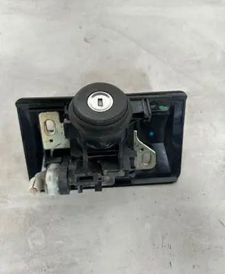Mercedes-Benz E W210 Ignition key/card NN8199