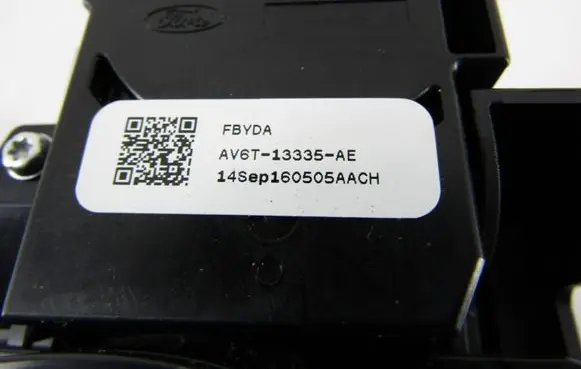 Ford C-MAX II Multifunctional control switch/knob av6t13335ae