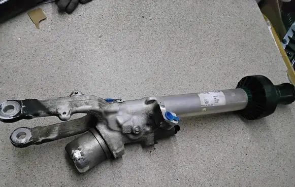 Mercedes-Benz G W465 Rear shock absorber/damper A4653202302