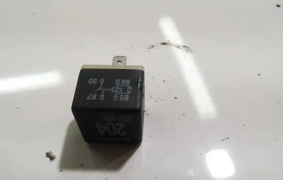 Audi A4 S4 B5 8D Other relay 431951253h