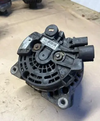 Peugeot 407 Generator/alternator 0124525035 9646321880