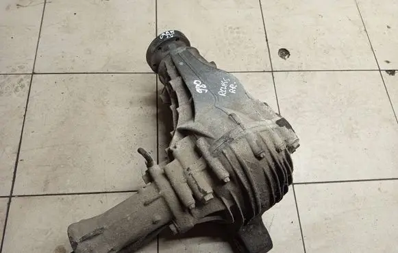 Mercedes-Benz R W251 Front differential 