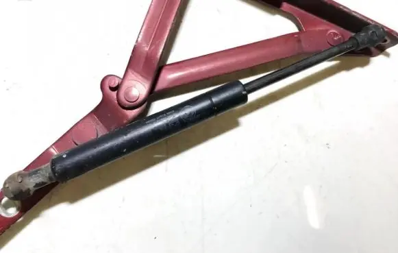 Alfa Romeo 156 Tailgate/trunk strut/damper