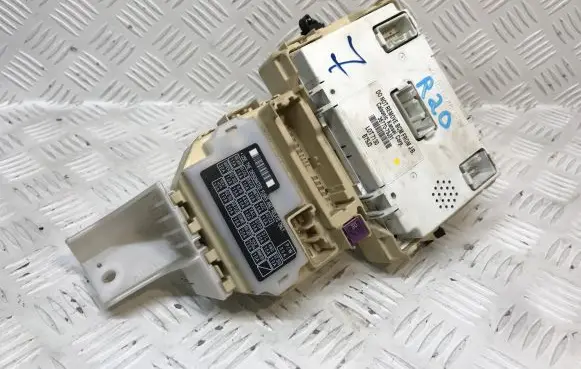 Suzuki SX4 Fuse box set 3677079J31