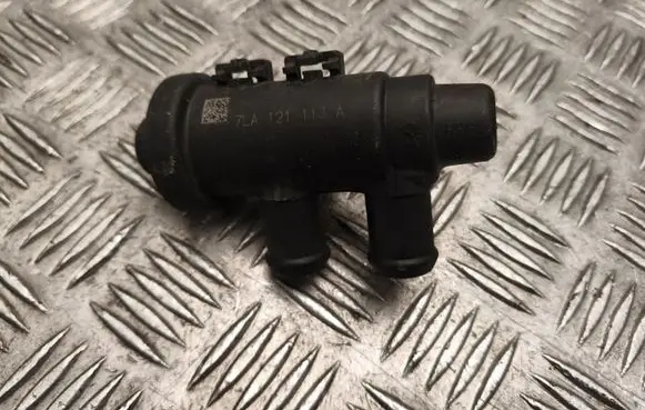 Volkswagen Crafter Engine coolant pipe/hose 7LA121113A