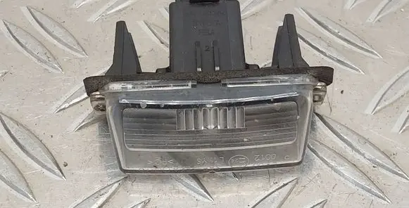 Toyota Auris E180 Number plate light
