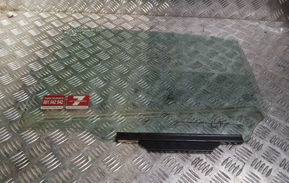 KIA Picanto Rear door window glass