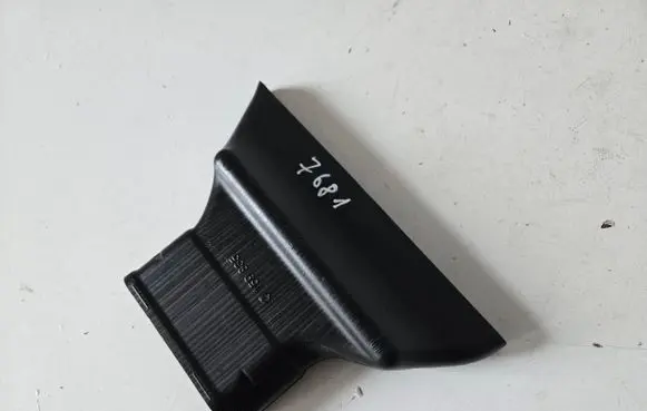 BMW M8 F93 Gran Coupe Cabin air duct channel 7435731