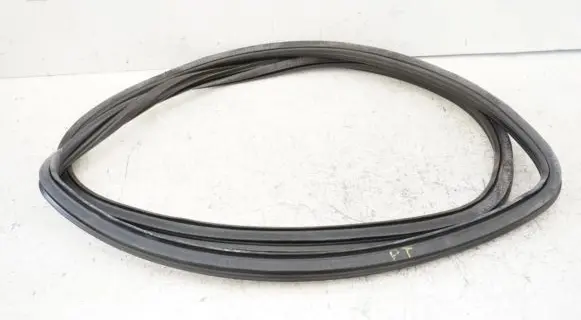 Opel Zafira B Rubber seal front coupe door 
