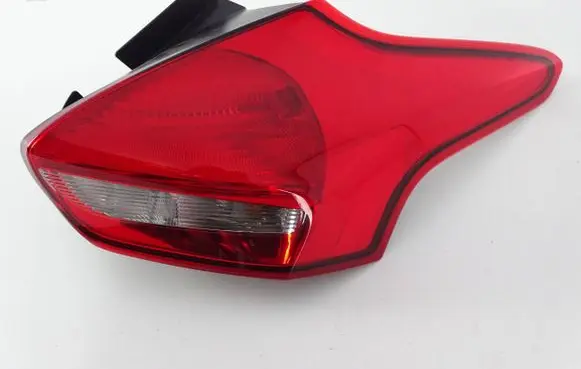 Ford Focus Rear/tail lights F1BB13404BE
