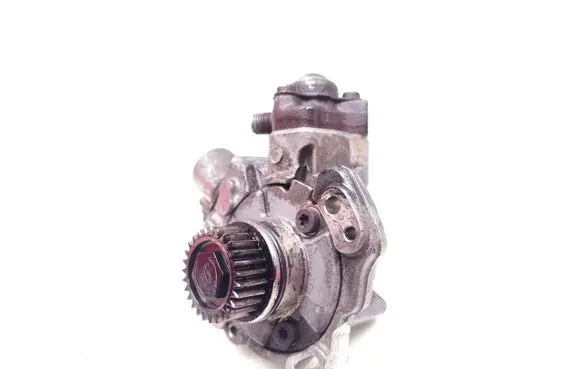 Ford Mondeo MK V Fuel injection high pressure pump 9674984480