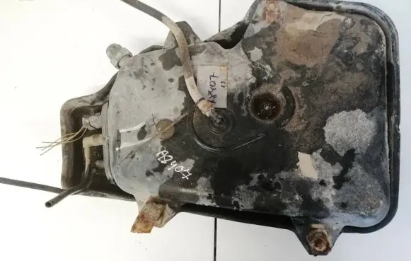Citroen C8 AdBlue liquid reservoir 9636403880