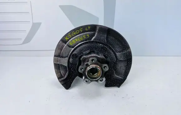 BMW X5 G05 Rear wheel hub spindle/knuckle 6876653