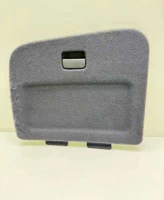 Trunk/boot lower side trim panel