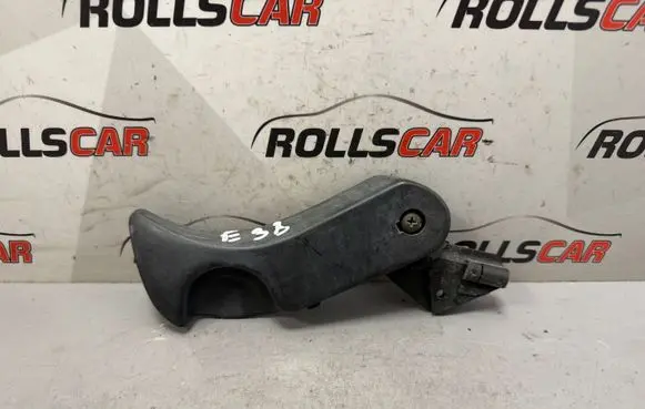 BMW 7 E38 Engine bonnet (hood) release handle 8226621