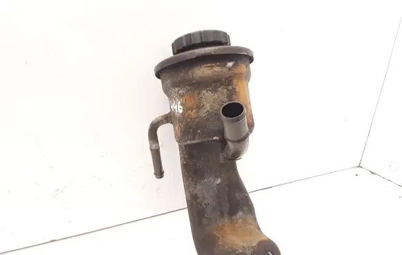 Chrysler PT Cruiser Power steering fluid tank/reservoir 05272351AA 94713
