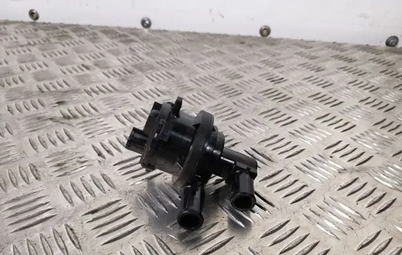 Lexus NX Electric auxiliary coolant/water pump 0641001301