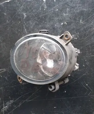 Ford Mondeo Mk III Front fog light 1S7115K206AA 0305062003 030506200300