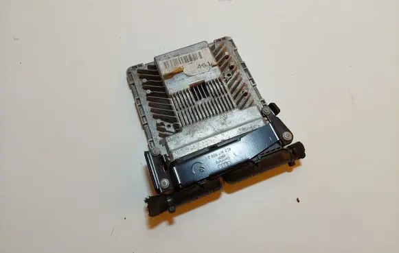 Audi A6 S6 C6 4F Engine control unit/module 4F1910559