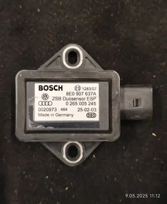 Volkswagen Golf Plus ESP acceleration yaw rate sensor 8E0907637A 0265005245 0020973