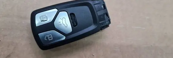 Audi Q5 SQ5 Ignition key/card 8W0959754DA