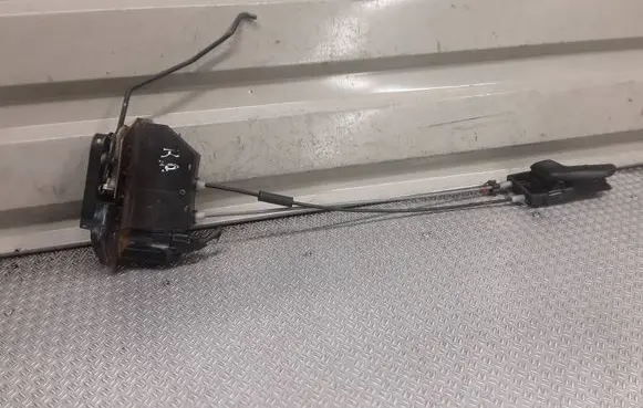Hyundai i10 Front door lock 